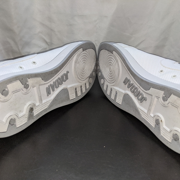 Nike Sky High Jordans Sneakers - Picture 7 of 8